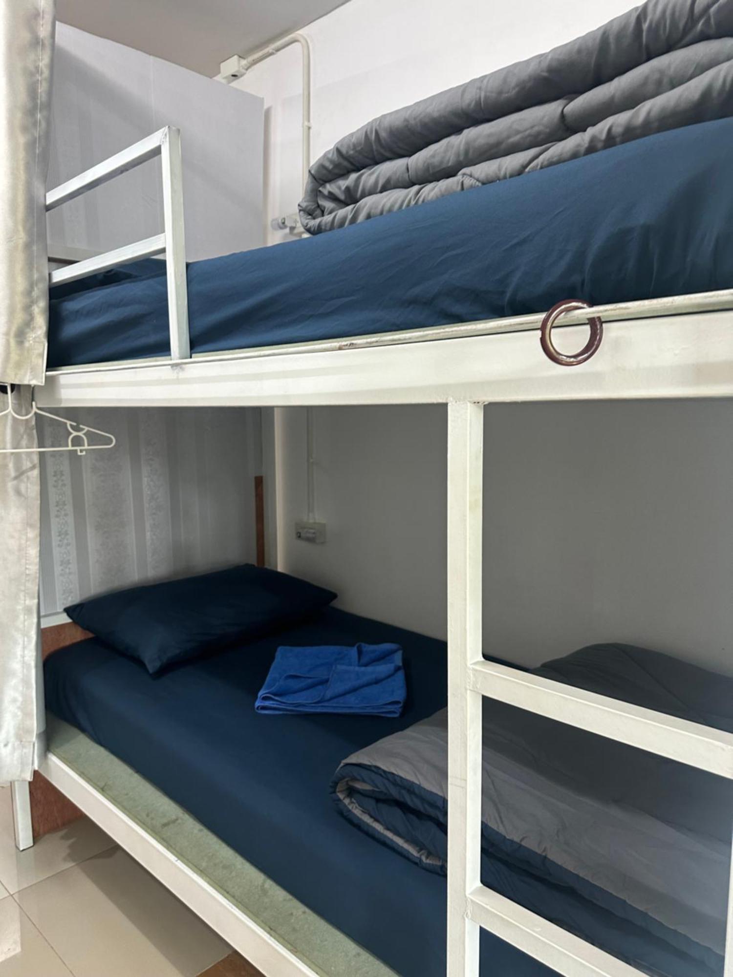 Sweed Dee Seaview Hostel Phi Phi Don Exterior photo